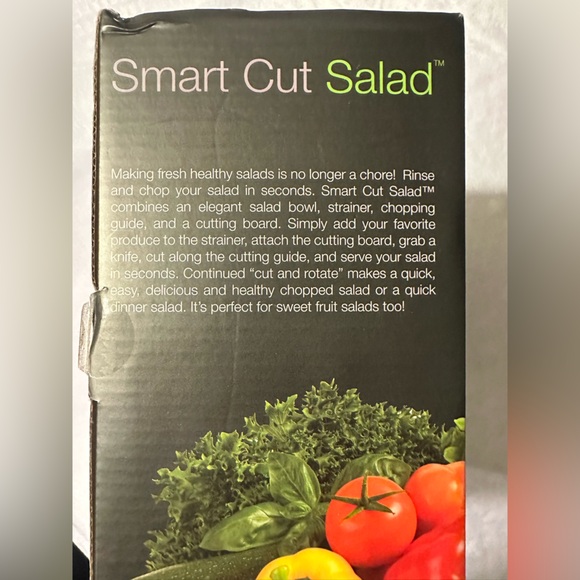 Urban Trend Smart Cut Salad Bowl - Green. NWT - Picture 5 of 5